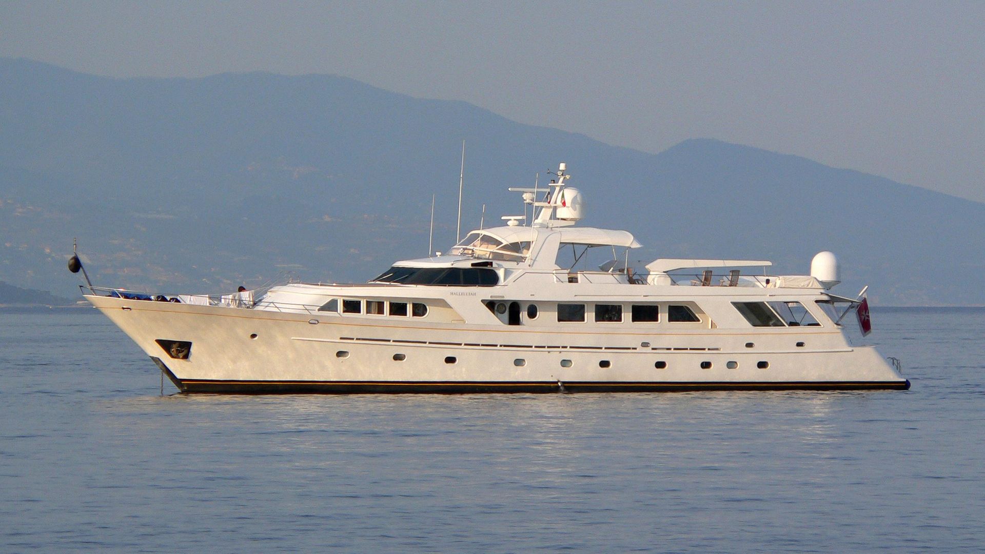 INDIA yacht (Benetti, 35.4m, 1982)